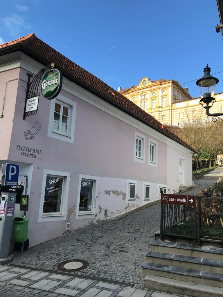 Schoen Wohnen Beim Stift Appartement Melk Buitenkant foto